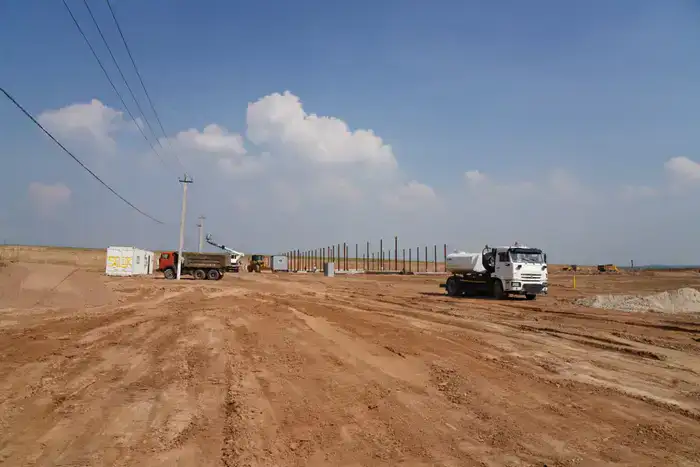ТУРКЕСТАН: В САРЫАГАШЕ АКТИВНЫМИ ТЕМПАМИ ИДЕТ СТРОИТЕЛЬСТВО ИНДУСТРИАЛЬНОГО ПАРКА (4)