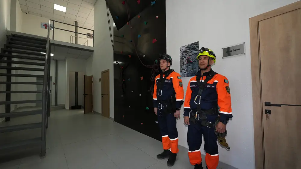 В посёлке Атамекен впервые за 40 лет прошла реновация пожарной части (9)