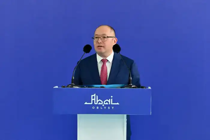 В Семее открылась новая школа на 300 мест (5)