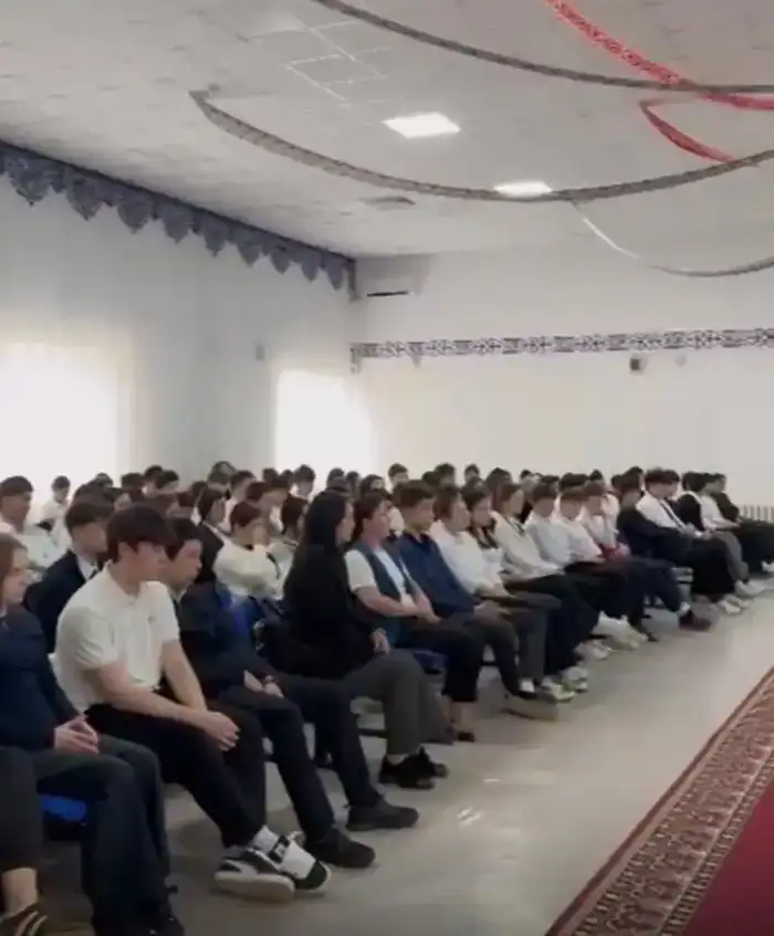 Мошенничество, дропперство, наркопреступления: в Астане для школьников провели специальную лекцию (3)