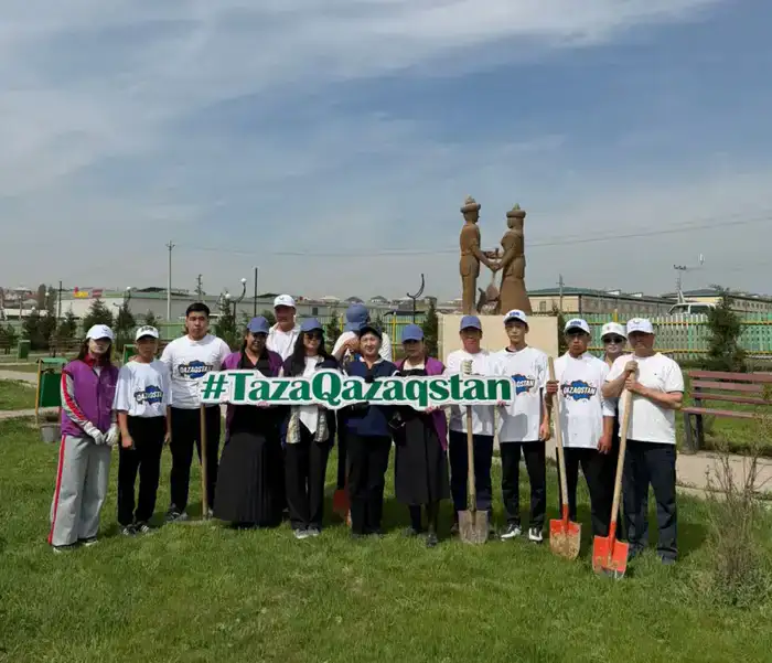 В ТУРКЕСТАНСКОЙ ОБЛАСТИ В РАМКАХ ПРОЕКТА "ТАЗА ҚАЗАҚСТАН" ПРОВЕДЕНЫ РАБОТЫ ПО ОЗЕЛЕНЕНИЮ (3)