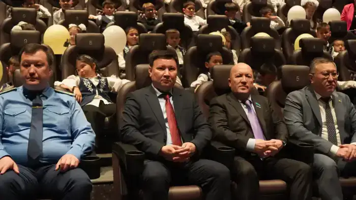 В ТУРКЕСТАНЕ СОСТОЯЛАСЬ ПРЕМЬЕРА МУЛЬТФИЛЬМА «ТҮРКІСТАН САҚШЫЛАРЫ», СОЗДАННОГО С ПОМОЩЬЮ ИСКУССТВЕННОГО ИНТЕЛЛЕКТА (6)