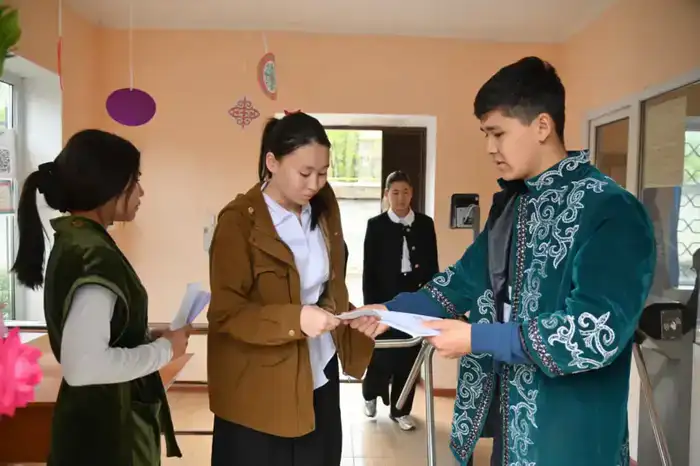 В ШЫМКЕНТЕ ПРОШЛО ПОЗНАВАТЕЛЬНОЕ ЭКОЛОГИЧЕСКОЕ МЕРОПРИЯТИЕ (6)