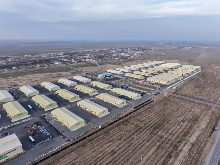 В ТУРКЕСТАНСКОЙ ОБЛАСТИ РАСШИРЯТ ЗАВОД ПО ПРОИЗВОДСТВУ ХОЛОДИЛЬНИКОВ: МОЩНОСТЬ ДОСТИГНЕТ 50 ТЫСЯЧ ЕДИНИЦ В ГОД (9)
