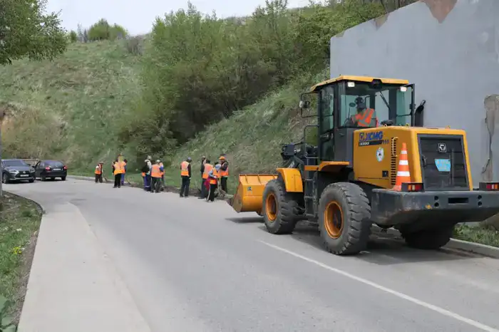 Берег реки Терисбулак очистили от мусора в Медеуском районе Алматы (4)