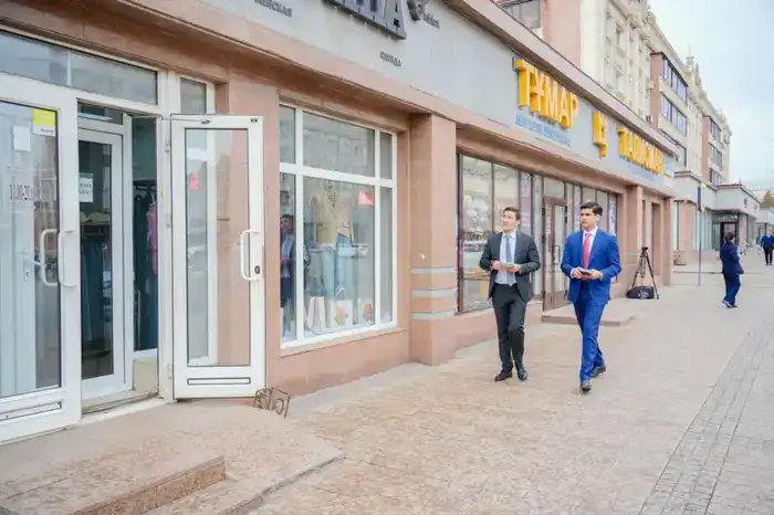 «Таза Қазақстан»: столичным предпринимателям раздали чек-листы по соблюдению чистоты (4)