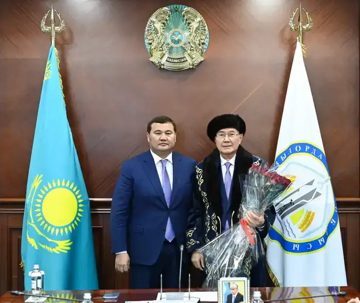 Глава региона поздравил ветеранов труда с юбилеями (4)