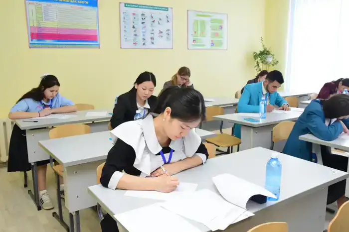 В Таразе стартовал заключительный этап республиканской олимпиады по общественно гуманитарным предметам (10)