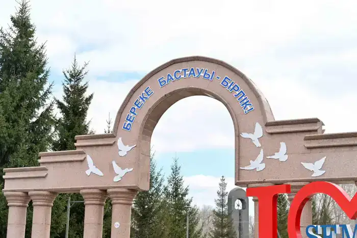 Аким области принял участие в общерегиональном субботнике (6)