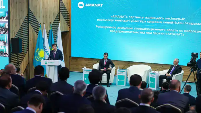 Число занятых в бизнесе в Казахстане выросло до 4,4 млн человек (2)