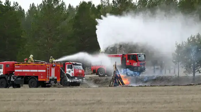 В области Абай проведены учения по тушению условного лесного пожара с применением современных технологий (3)