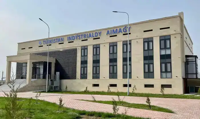 ОПЫТ СОЗДАНИЯ МАЛЫХ ИНДУСТРИАЛЬНЫХ ПАРКОВ ТУРКЕСТАНСКОЙ ОБЛАСТИ БУДЕТ ВНЕДРЕН В ДРУГИХ РЕГИОНАХ (7)