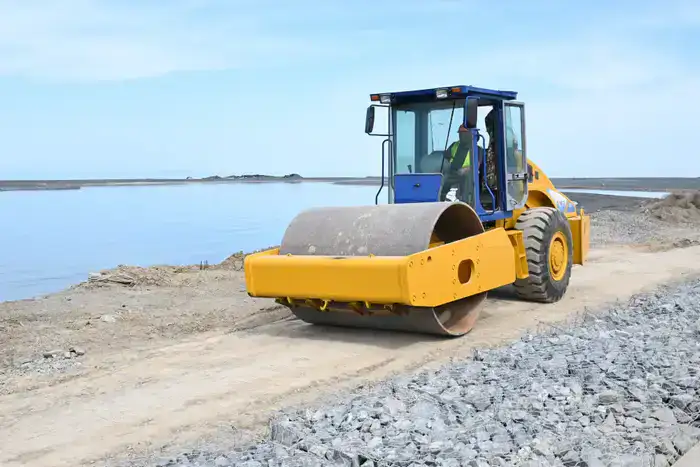 Улучшение инфраструктуры в Жетісу: строительство берегоукрепительных дамб и очистных сооружений для повышения качества жизни местных жителей