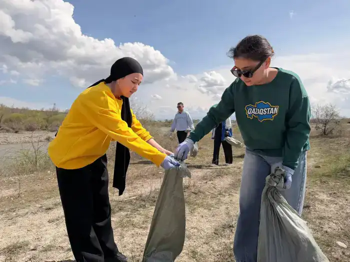 Экологические акции очищают Жетісу