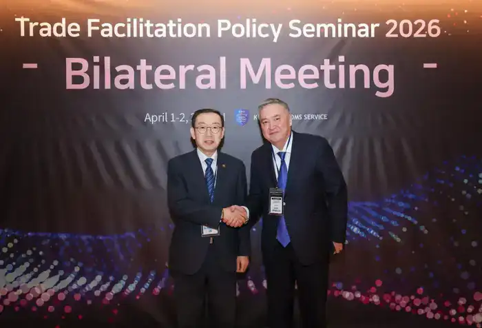 Казахстан и Республика Корея обсудили развитие сотрудничества в таможенной сфере (7)