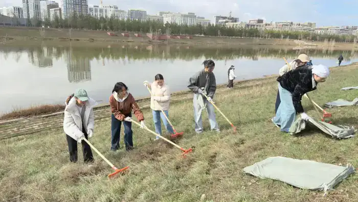 «Таза Қазақстан» в Астане: столичные спортсмены поддержали экологическую акцию (3)