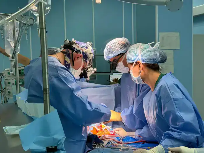 В Актобе 13 детям провели сложные операции на сердце (2)