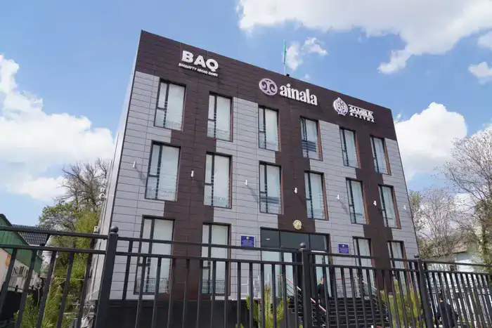 НУРАЛХАН КУШЕРОВ ОЗНАКОМИЛСЯ С РАБОТОЙ РЕАБИЛИТАЦИОННОГО ЦЕНТРА «AINALA» В САРЫАГАШЕ (4)