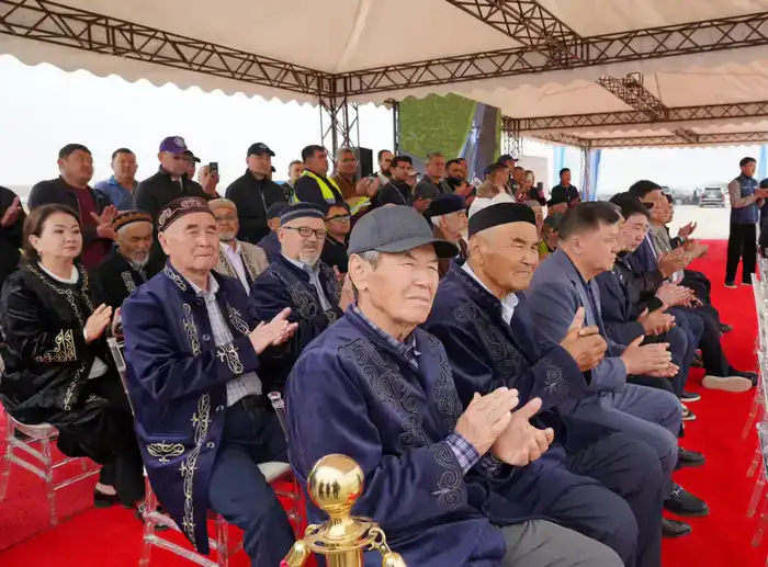 В ТУРКЕСТАНСКОЙ ОБЛАСТИ НАЧАЛОСЬ СТРОИТЕЛЬСТВО ОБЪЕЗДНОЙ ДОРОГИ ГОРОДА САРЫАГАША - ВАЖНЕЙШЕГО ДЛЯ МЕЖДУНАРОДНОГО ТРАНЗИТА УЧАСТКА (5)