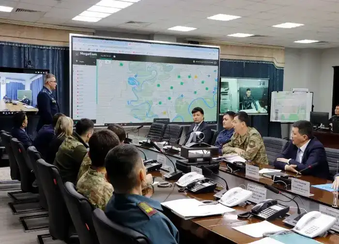 ЗКО проверили готовность пункта управления кризисными ситуациями (2)