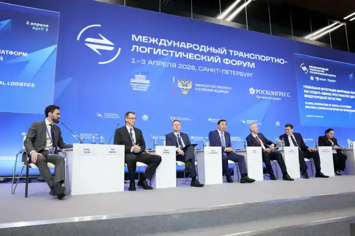 Казахстан поделился опытом цифровизации транспорта на международном форуме в Санкт-Петербурге (3)