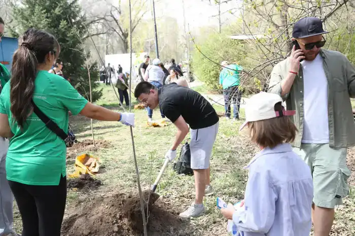 Новая Аллея журналистов появилась в Алматы (4)