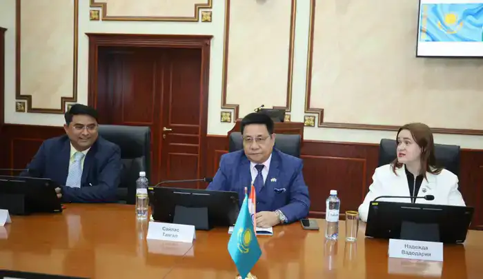 Индия выразила готовность инвестировать в Мангистаускую область (3)