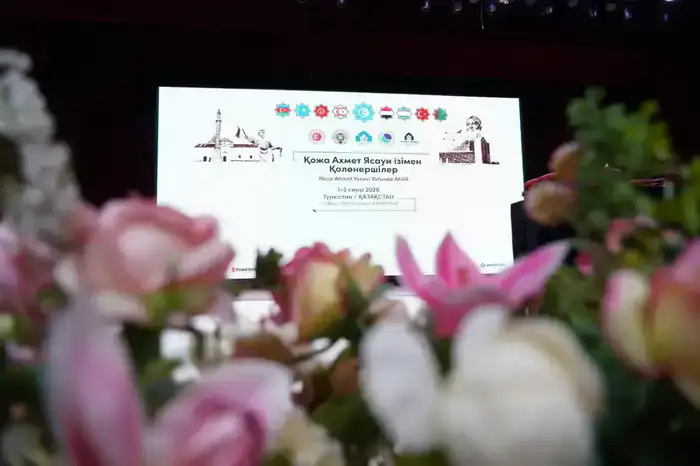 В ТУРКЕСТАНЕ ПРОХОДИТ МЕЖДУНАРОДНЫЙ КУЛЬТУРНО-НАУЧНЫЙ СИМПОЗИУМ «РЕМЕСЛЕННИКИ ПО СТОПАМ ХОДЖА АХМЕДА ЯСАВИ» (8)