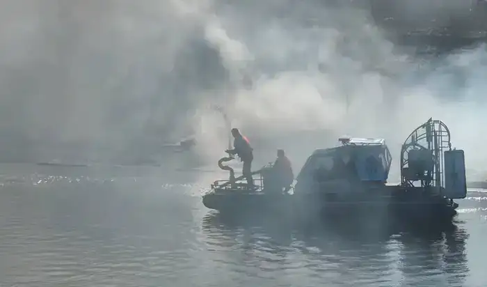 Спасатели МЧС усиливают готовность к природным пожарам с применением аэролодок (6)