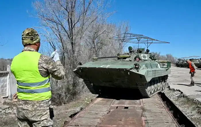 В Сухопутных войсках начались многостепенные командно-штабные учения под руководством генерал-майора Мереке Кучекбаева
