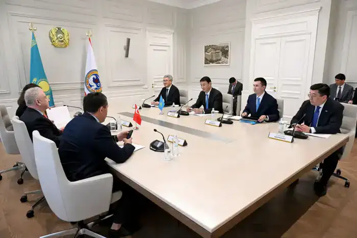 Аким Алматы Дархан Сатыбалды провел встречу с Послом Турции (3)