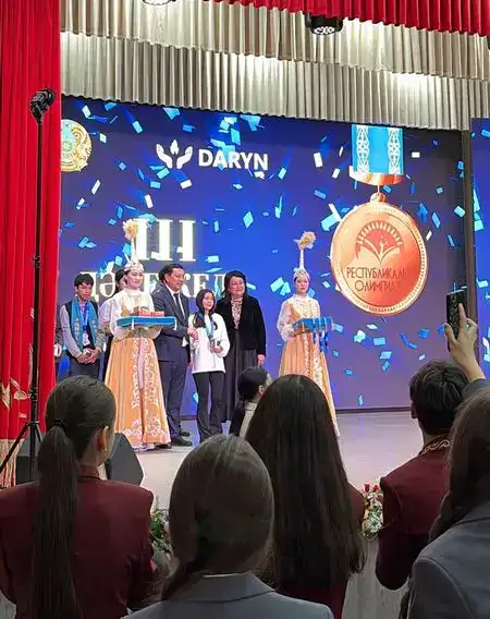 Карагандинцы заняли призовые места на республиканской олимпиаде по общественно-гуманитарным предметам (6)