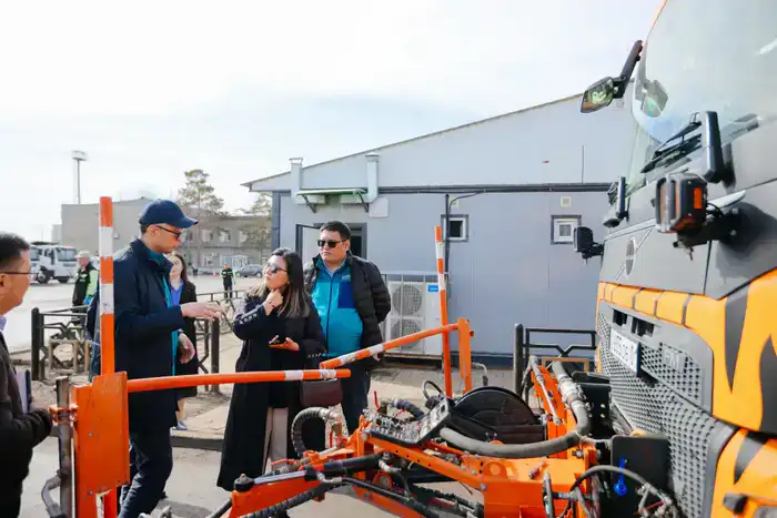 Цифровые решения Астана Тазалық для специалистов из Бишкека