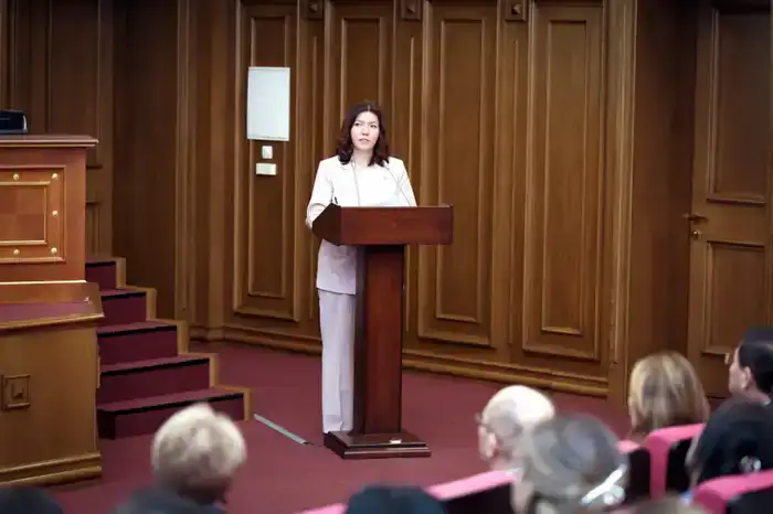 В Министерстве просвещения состоялось обсуждение новой Конституции (2)