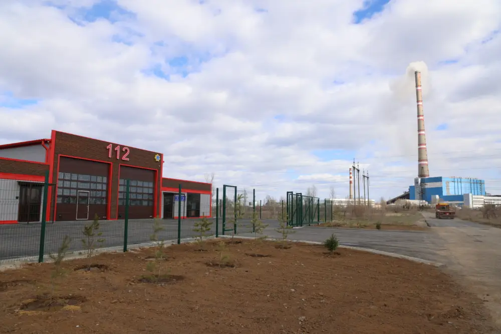 Новый пожарный пост открыт в поселке Солнечный министром Чингисом Ариновым