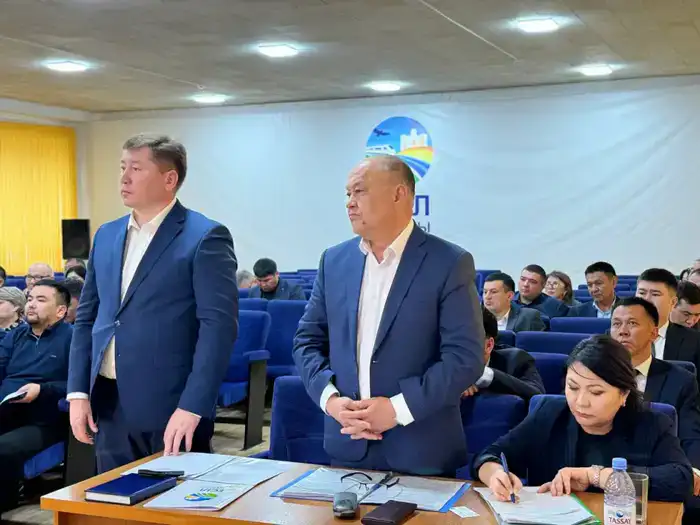 Перспективы строительства Есильского контррегулятора обсудили в Акмолинской области (2)