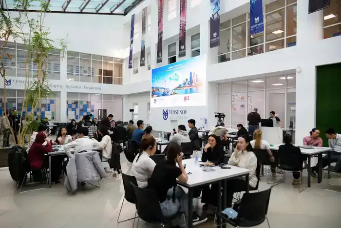 Зеленый водород – залог будущего: международный хакатон объединил молодых ученых в Yessenov University (9)