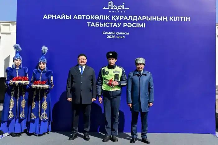 Полицейским области Абай передано 137 служебных автомобилей (10)