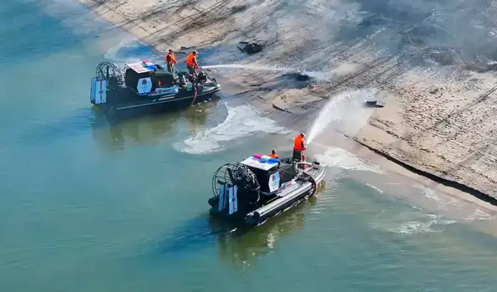 Спасатели МЧС усиливают готовность к природным пожарам с применением аэролодок (2)