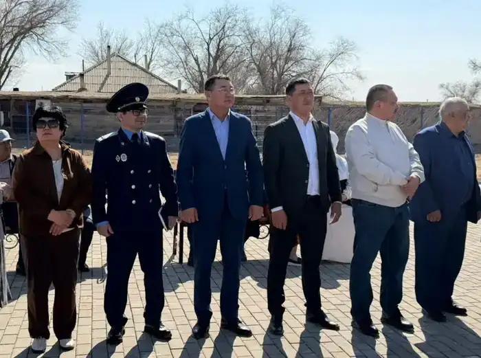 В Актюбинской области введен в эксплуатацию новый медпункт, построенный за счет возвращенных активов (6)