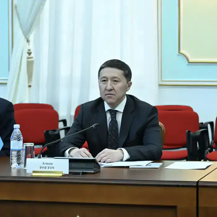 В МИД Казахстана состоялась встреча с делегацией Сената Франции (3)