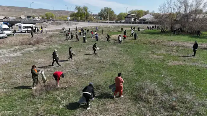 «Таза Қазақстан»: набережную реки и населенные пункты охватили экоакции в Жетісу (3)