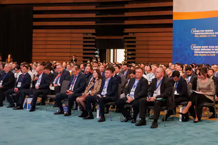 В Астане начал свою работу XIII Форум машиностроителей Казахстана (6)