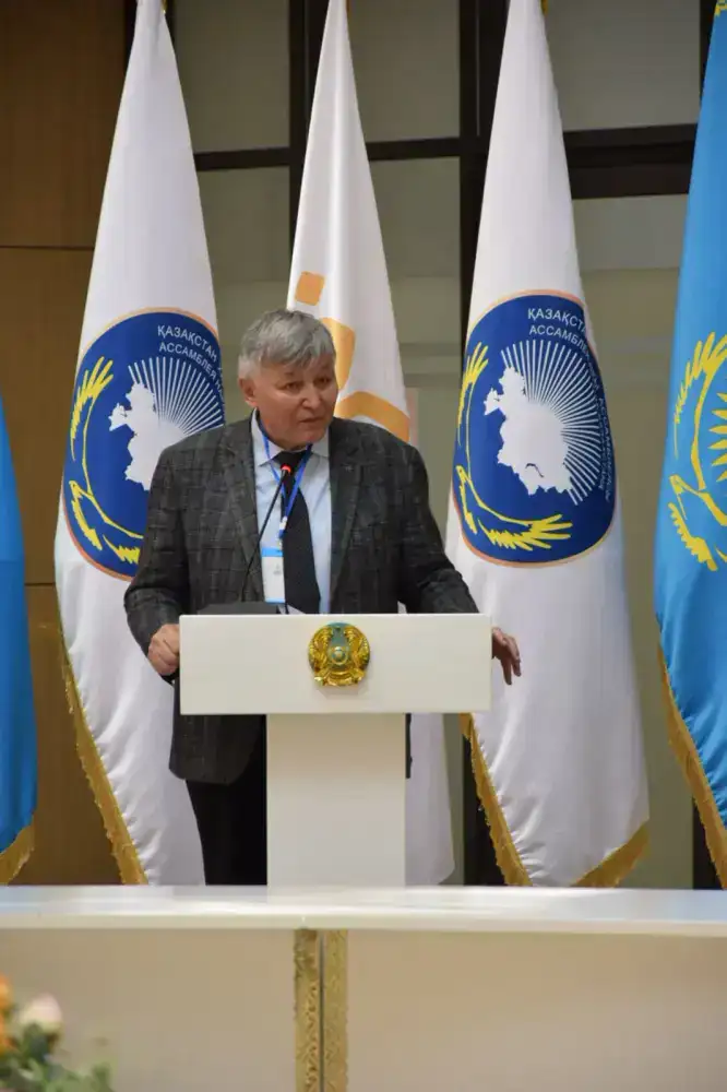 В ТУРКЕСТАНЕ ПРОШЛА МЕЖДУНАРОДНАЯ НАУЧНО-ТЕОРЕТИЧЕСКАЯ КОНФЕРЕНЦИЯ (2)