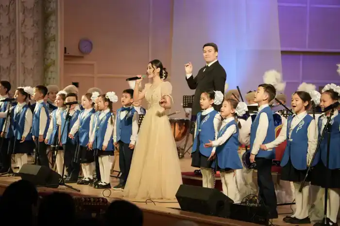 В Алматы состоялся вечер памяти Нургисы Тлендиева «Атадан мұра» (6)