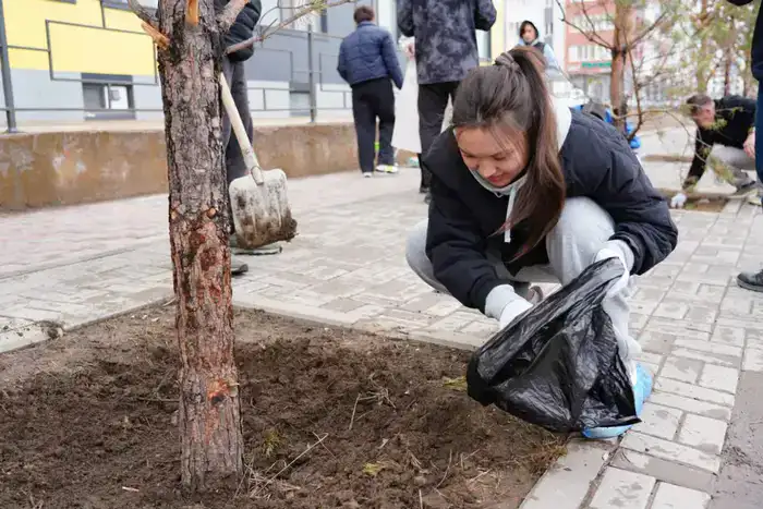 К экоакции «Таза Қазақстан» присоединились столичные тренеры (2)