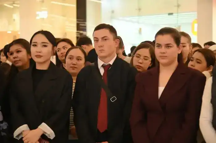 СТУДЕНТОВ ШЫМКЕНТА ОБУЧАЮТ ЗАЩИТЕ ОТ КИБЕРПРЕСТУПНИКОВ (2)