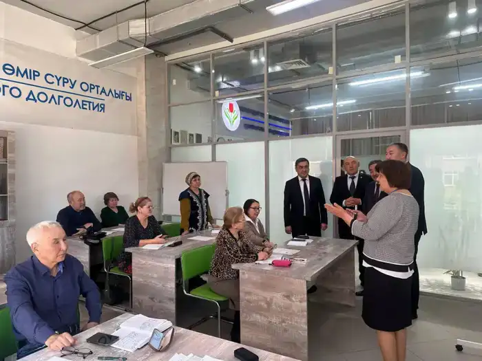 Астанада Қырғыз Республикасының делегациясы белсенді ұзақ өмір сүру орталығында тәжірибе алмасты (2)