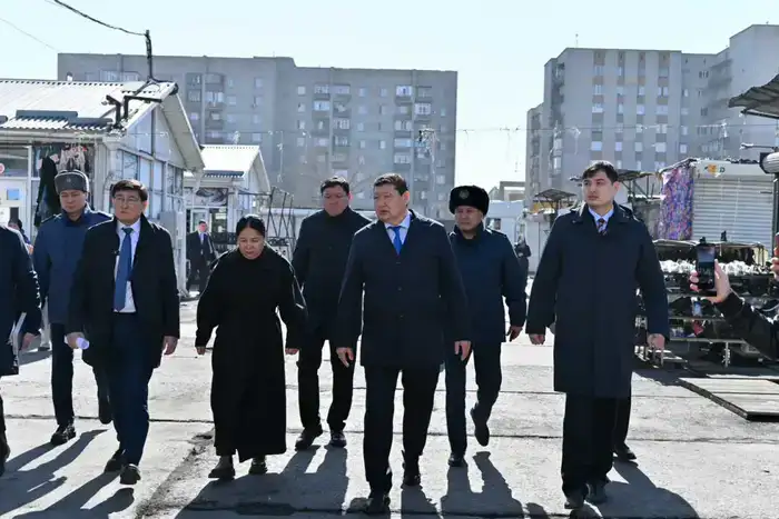 Аким области: «Объекты торговли, обслуживающие население, должны соответствовать современным требованиям» (7)