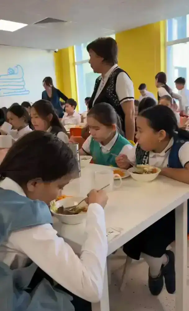 Бешбармак в школе: новое меню для юных гурманов!